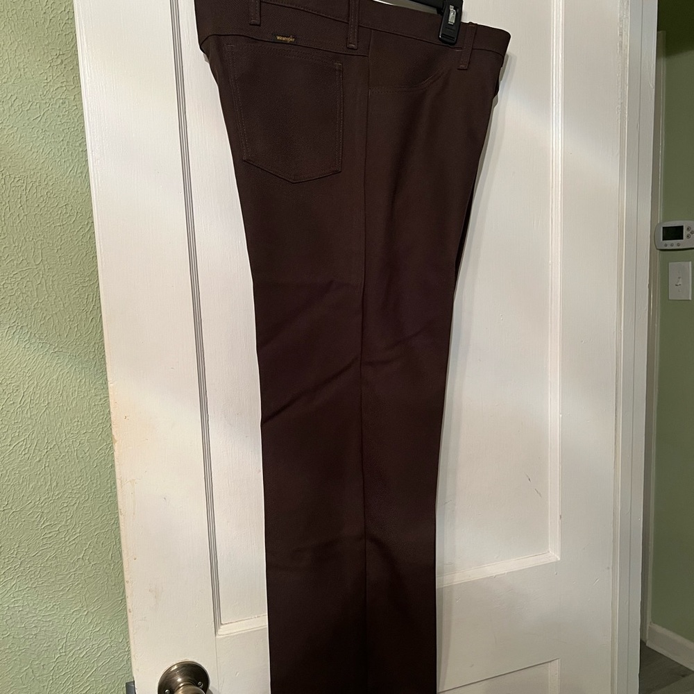 Wranglers Mens stretch jeans.